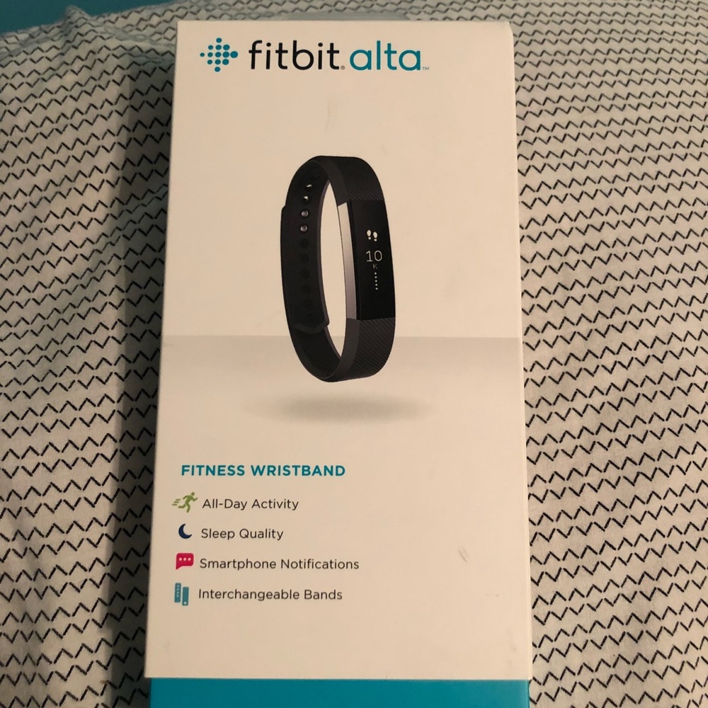 Brand new fitbit alta never used